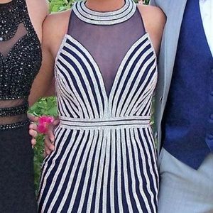 💖💞size 4 Jovani long prom dress💞💖